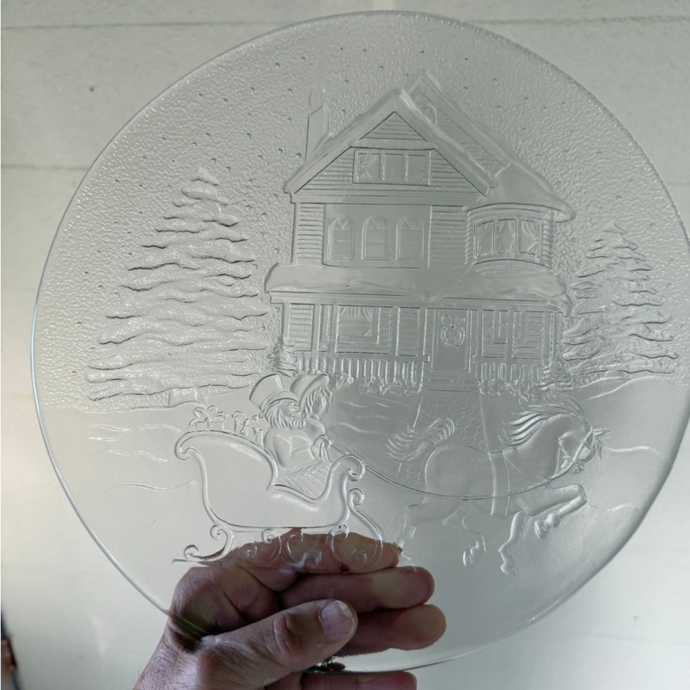 Libbey Vintage Christmas Platter Embossed Sleigh Ride Scene 13" Round